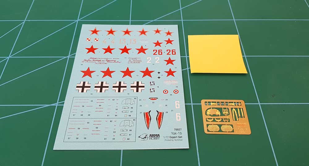 Yak-1b Expert Set – moulds, decals and accesoriess