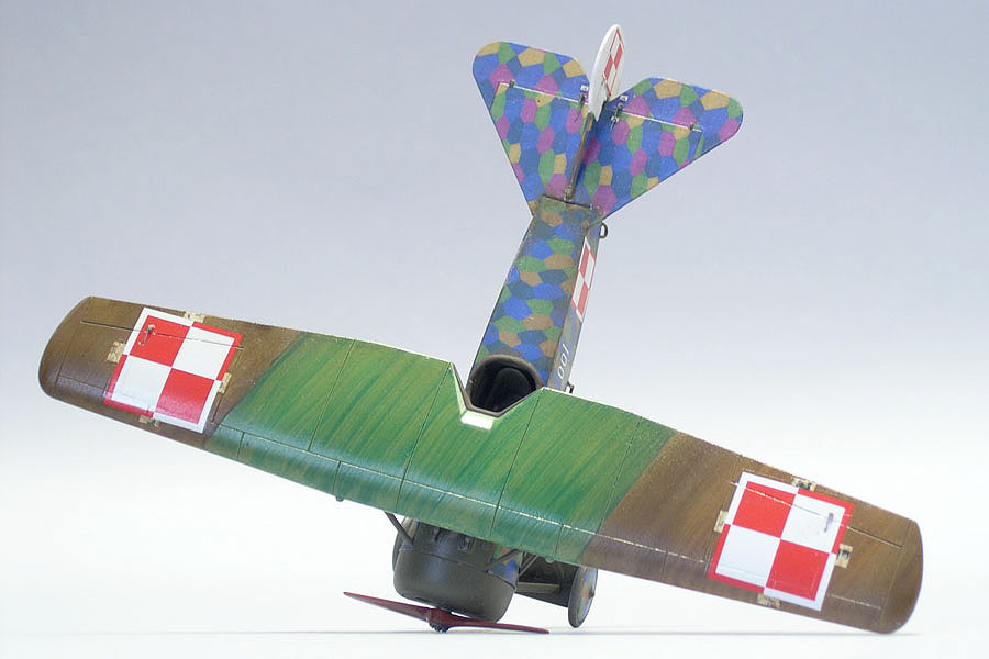 pomalowane skrzydło Fokker E.V Arma Hobby