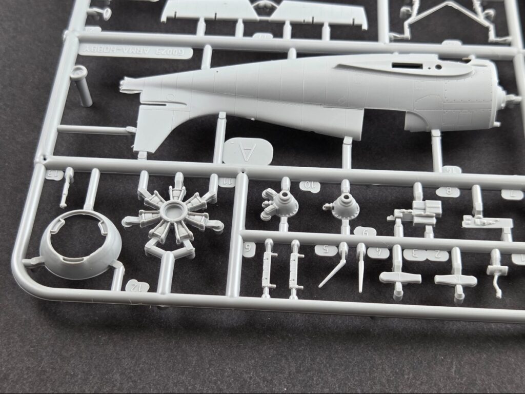 Wing surface detail of the F4F-3 Wildcat 1/72 model