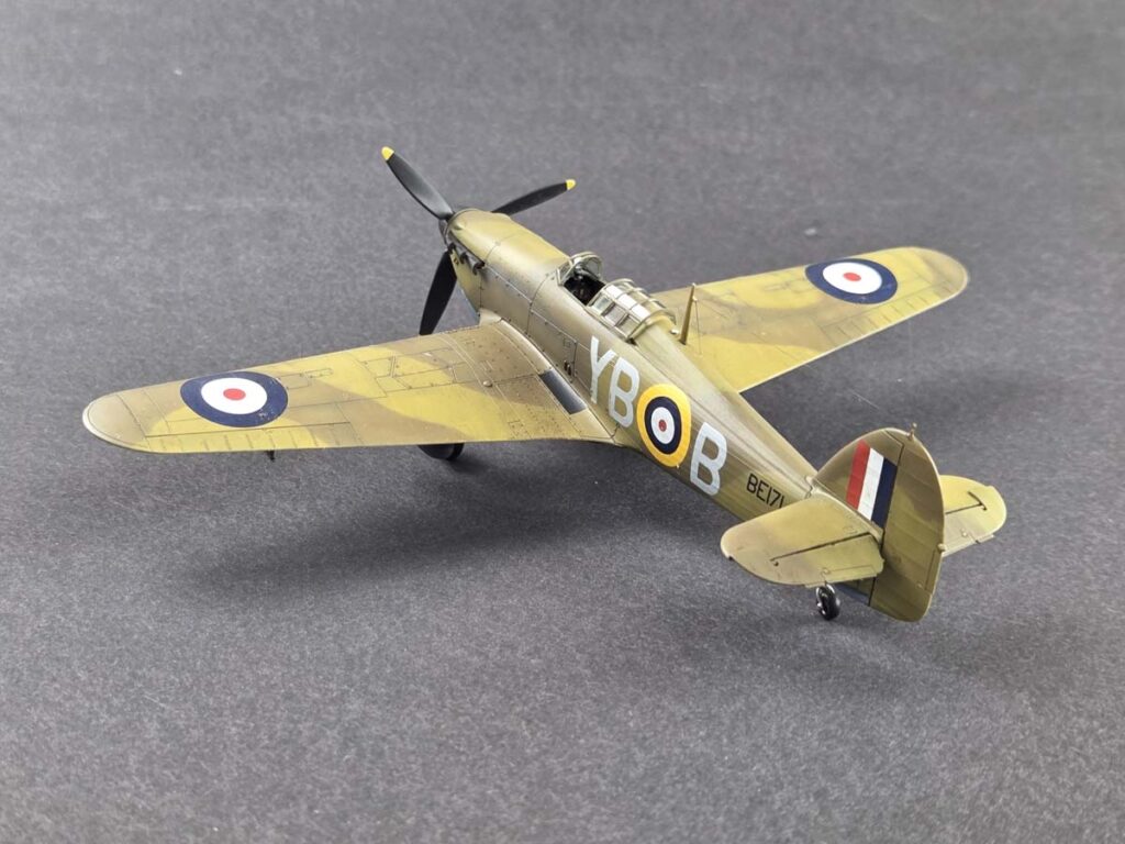 Model Hawker Hurricane Mk IIb trop skala 1/72